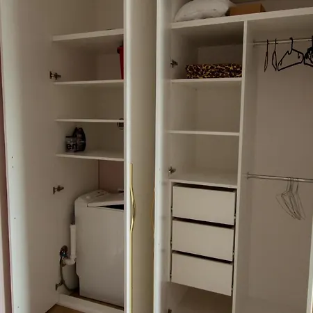 Nowy Przy Placu Szembeka * Varsó