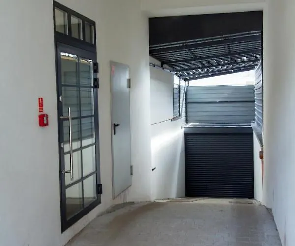 شقة Nowy Przy Placu Szembeka وارسو