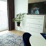 Nowy Przy Placu Szembeka Varsóvia
